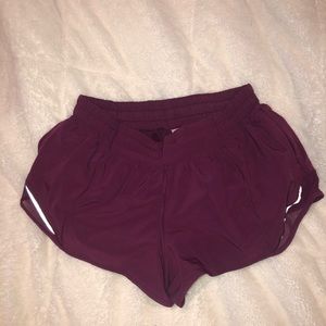 Lululemon Hotty Hot Low Rise Short 2.5" Purple